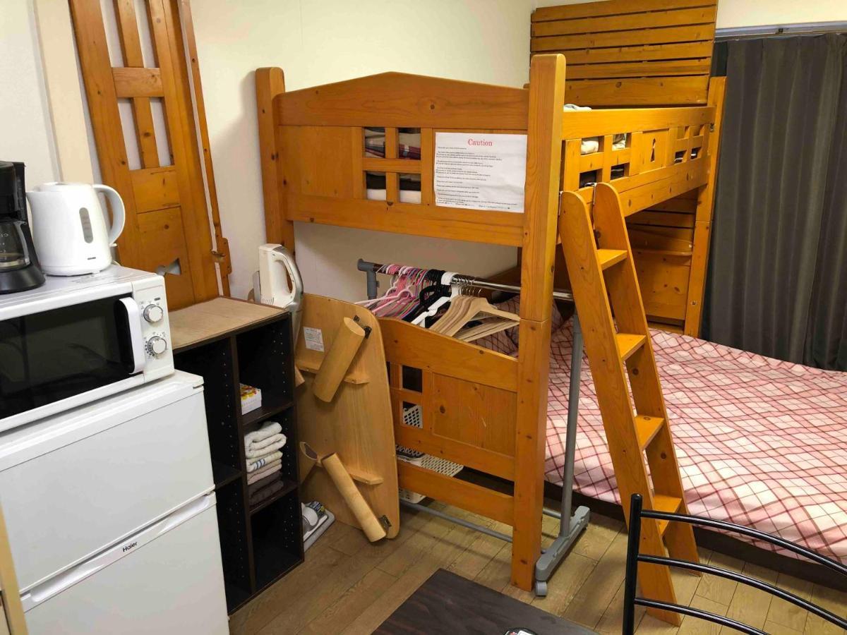 Guest House Zwell Hakata Ohori Park Fukuoka  Dış mekan fotoğraf