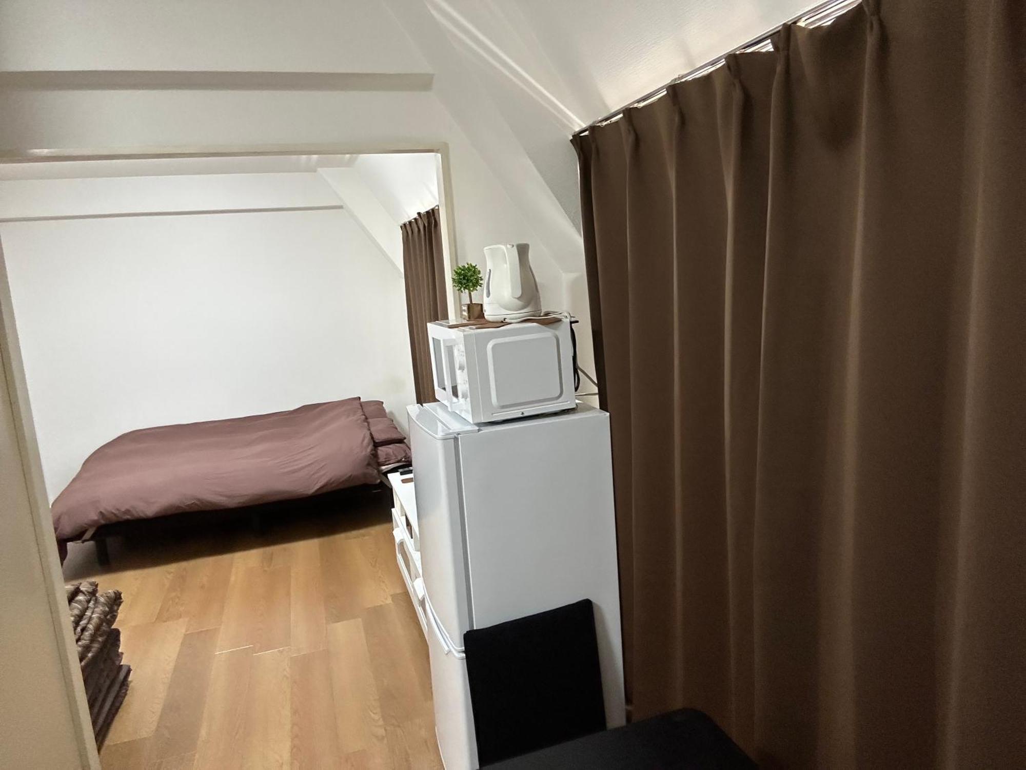 Guest House Zwell Hakata Ohori Park Fukuoka  Dış mekan fotoğraf