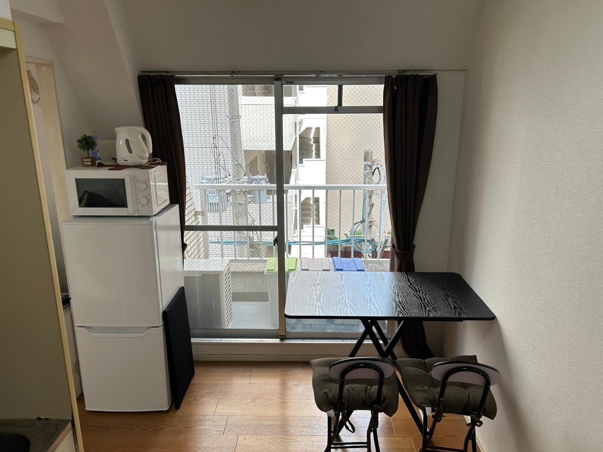 Guest House Zwell Hakata Ohori Park Fukuoka  Dış mekan fotoğraf