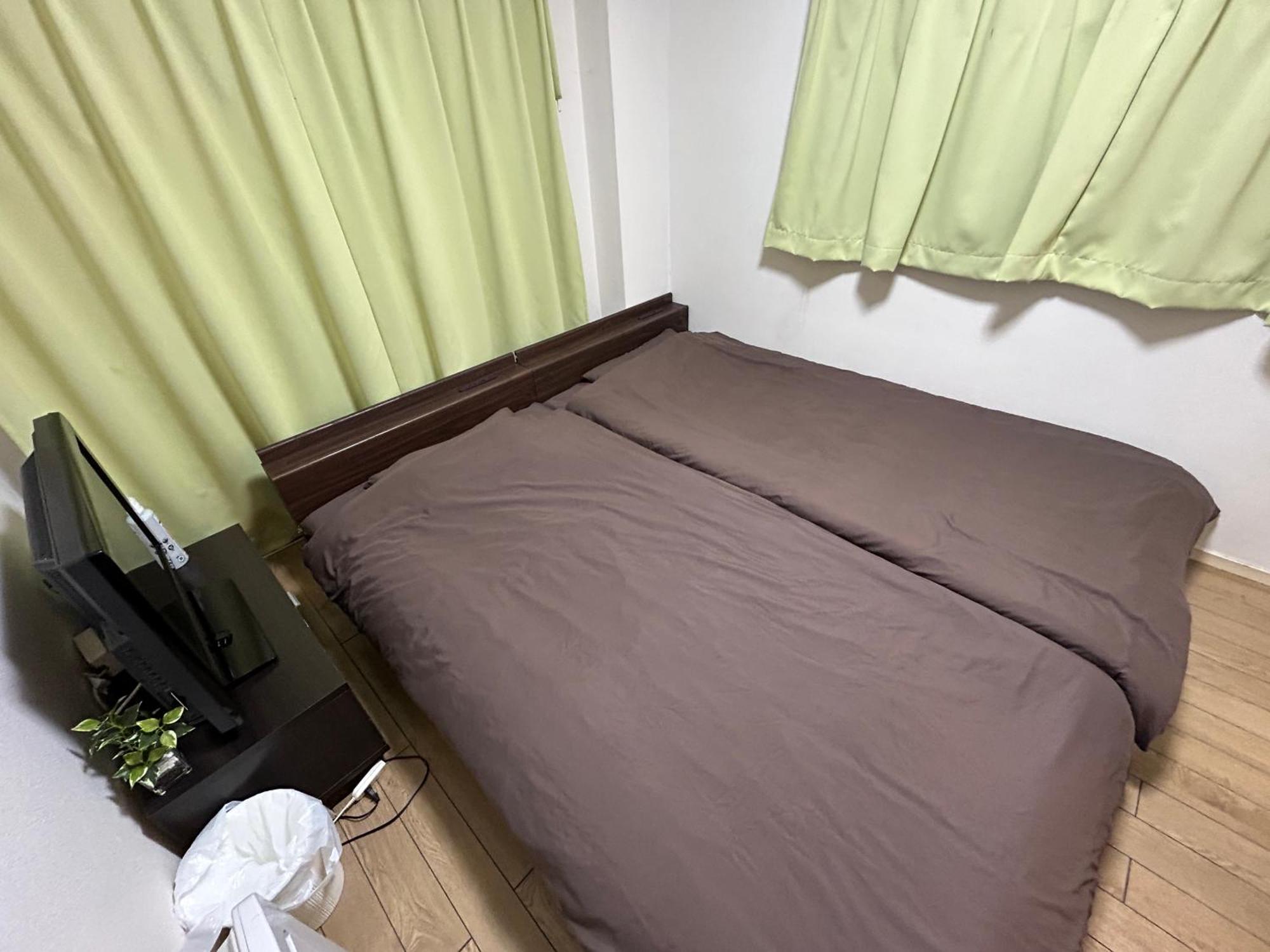 Guest House Zwell Hakata Ohori Park Fukuoka  Dış mekan fotoğraf